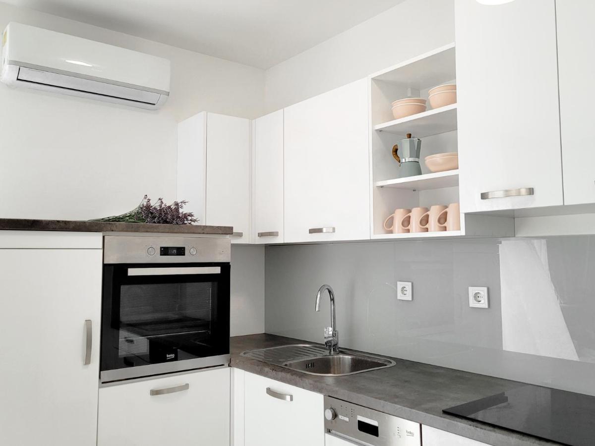 Rosemarie Beach Suites Zara Esterno foto