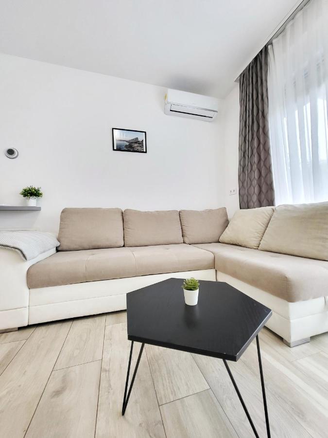 Rosemarie Beach Suites Zara Esterno foto